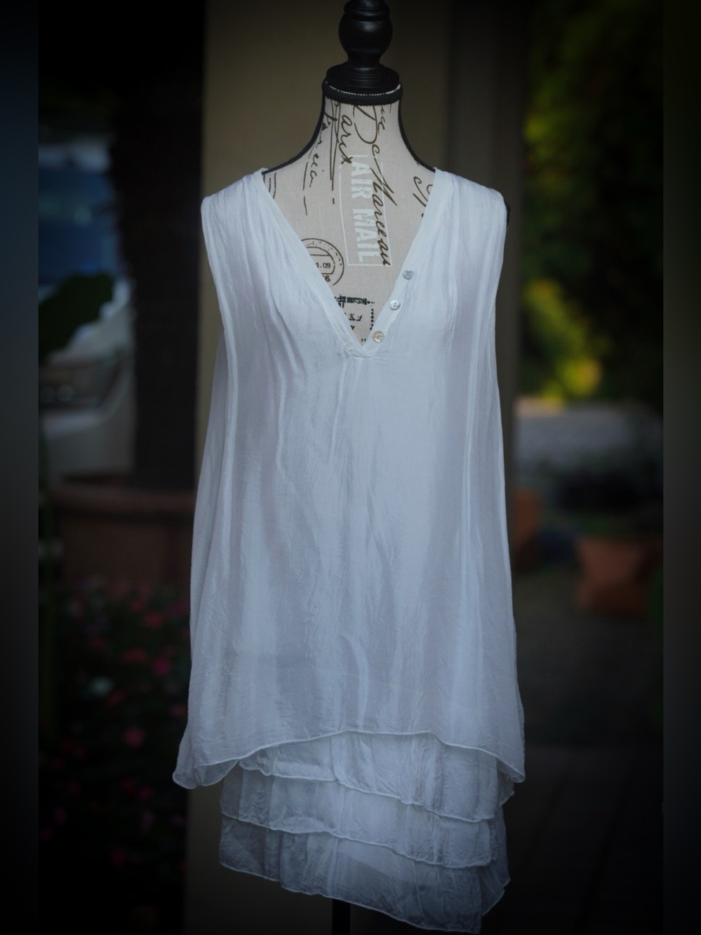 Pure Venice Italy White Crinkle Silk Blend Tiered Henley Tank Top Tunic Blouse M